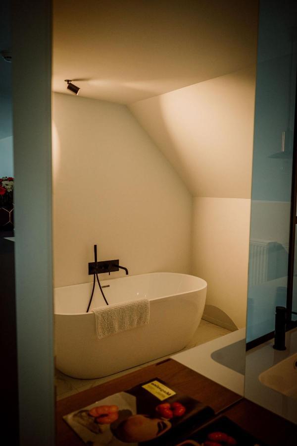 Relais M B&B Frasnes-lez-Anvaing ภายนอก รูปภาพ